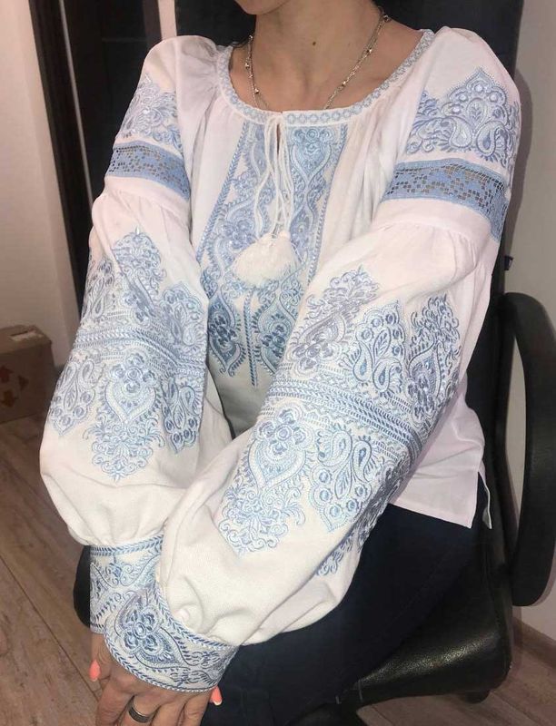 Жіноча вишиванка Вензель - блакитний, 40