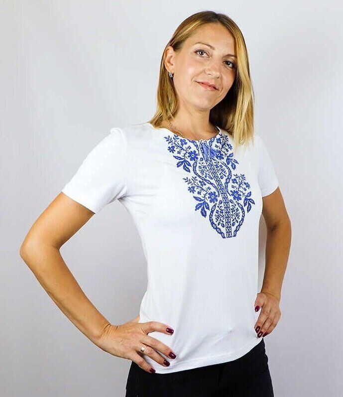 Жіноча вишита футболка Сокальська біла з синьою вишивкою, M