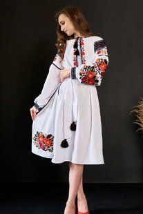 Women's dress embroidered with French flowers - red, 40