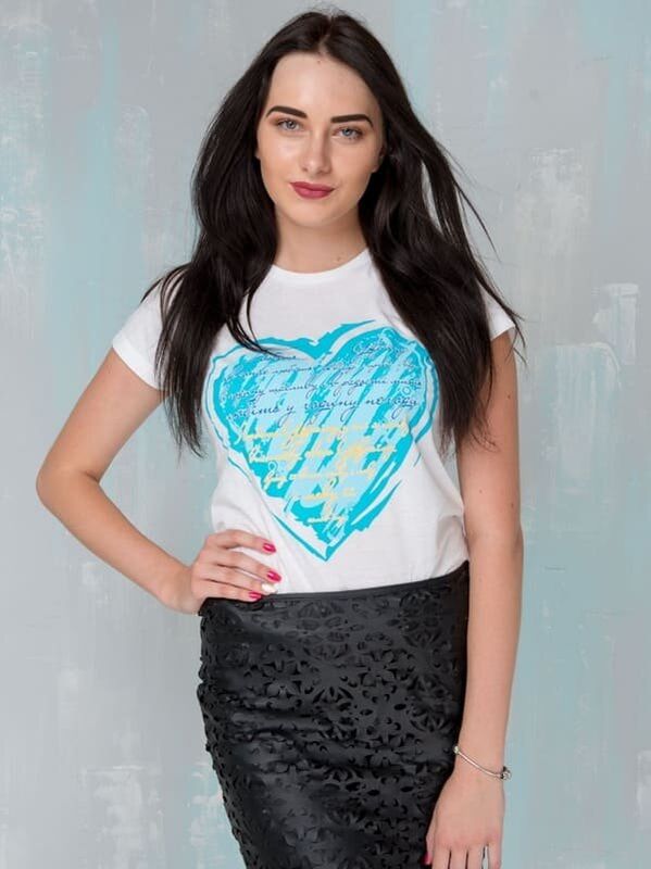 Жіноча футболка з принтом «Любіть Україну», біла, S