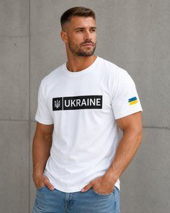 Чоловіча біла патріотична футболка UKRAINE з гербом та прапором, XS