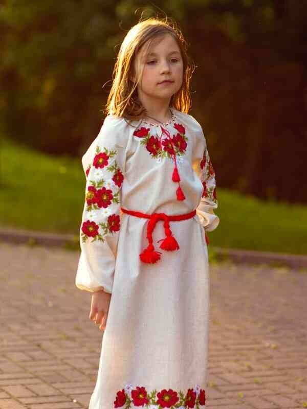 Детское вышитое платье: «ФЕЕРИЯ», красная вышивка, 80/86  см
