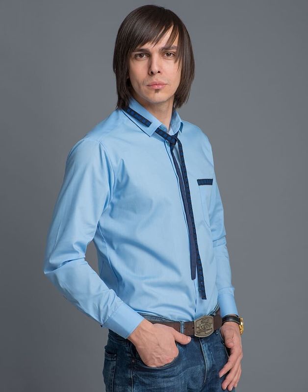 Сорочка чоловіча вишита Вузлик блакитна, темно-синя вишивка, 39
