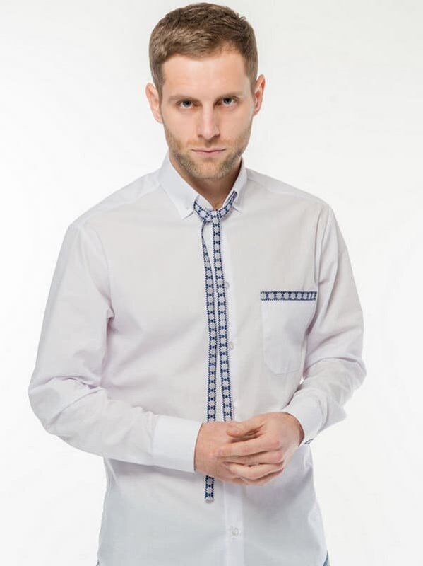 Рубашка мужская вышитая Узелок белая с синей вышивкой, 38