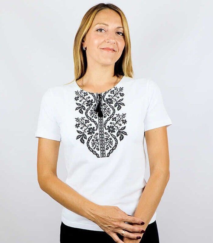 Жіноча вишита футболка Сокальська біла з чорною вишивкою, XS